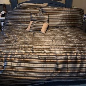 King comforter set with gold & blue stripes